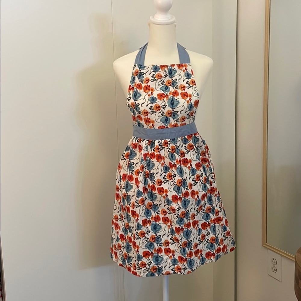 Floral apron
